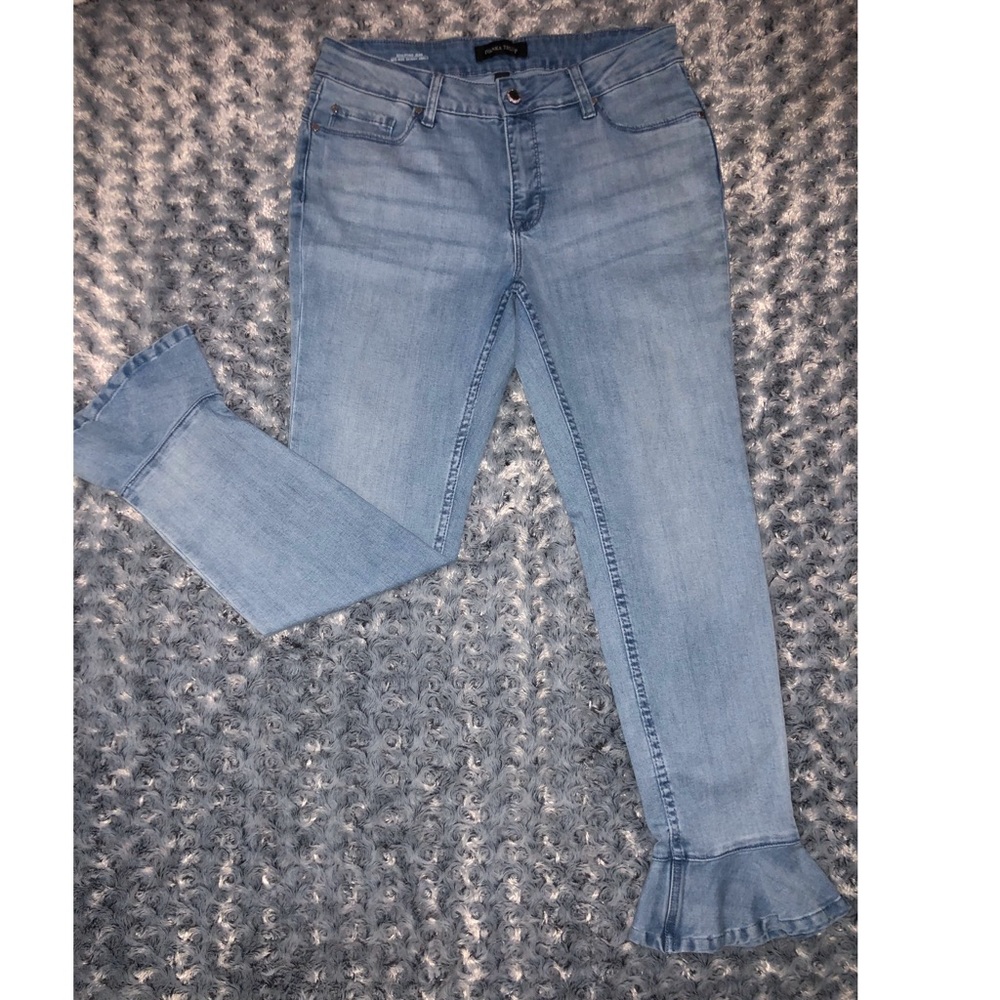 Ivanka Trump Sculpting Jean